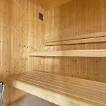 Casa de Férias Cozy In With Sauna Knebel