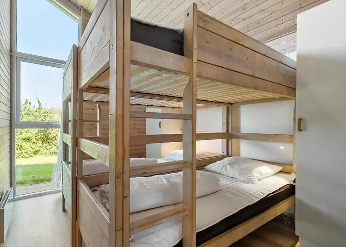 בית נופש Cozy In With Sauna *