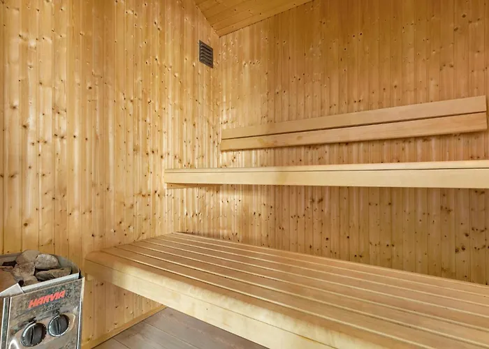 בית נופש Cozy In With Sauna Knebel